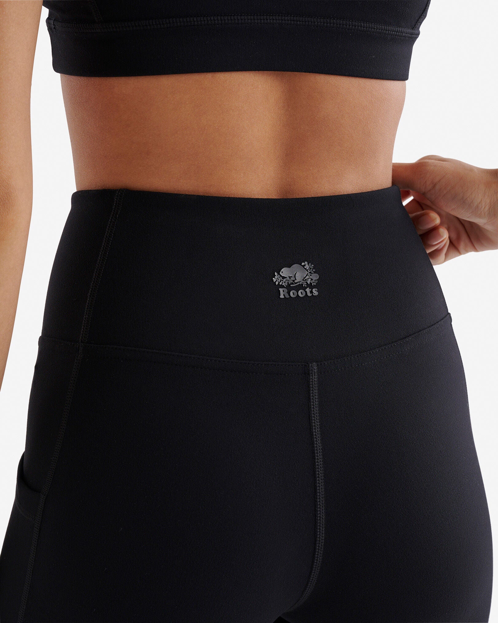 Restore Stretch Pocket Legging