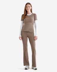 Restore Stretch Flare Legging