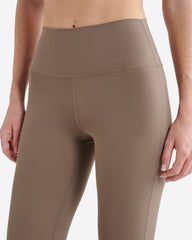 Restore Stretch Flare Legging