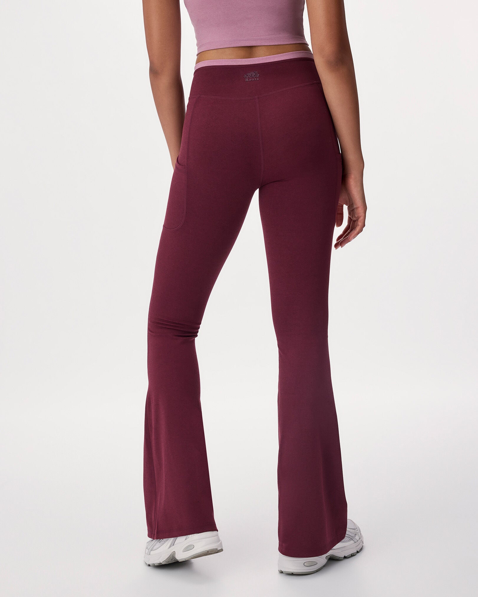 Active Knit Flare Legging