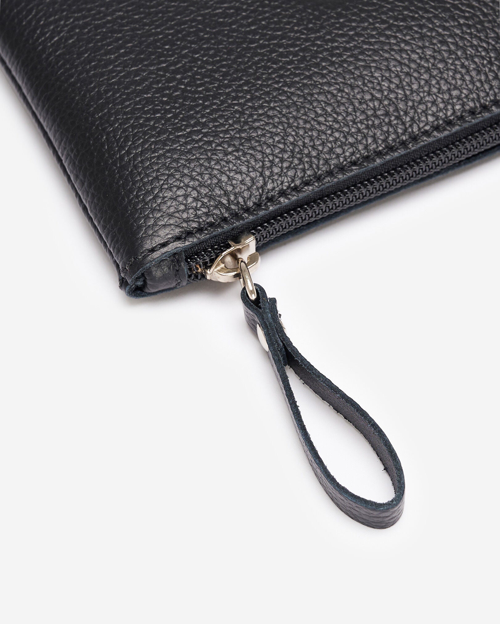 Roots Worldwide Pouch Japan