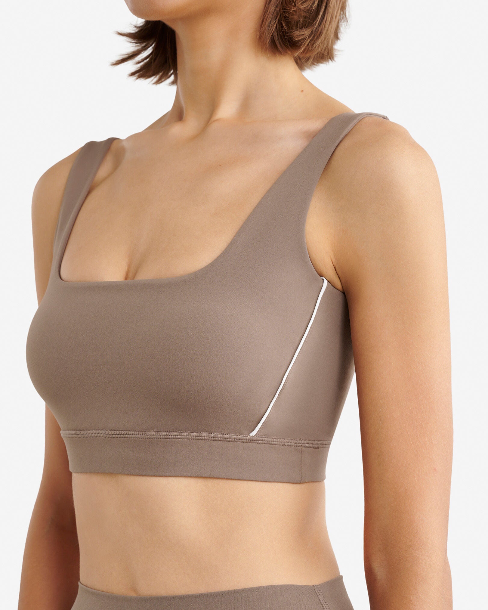 Restore Stretch Piped Sports Bra