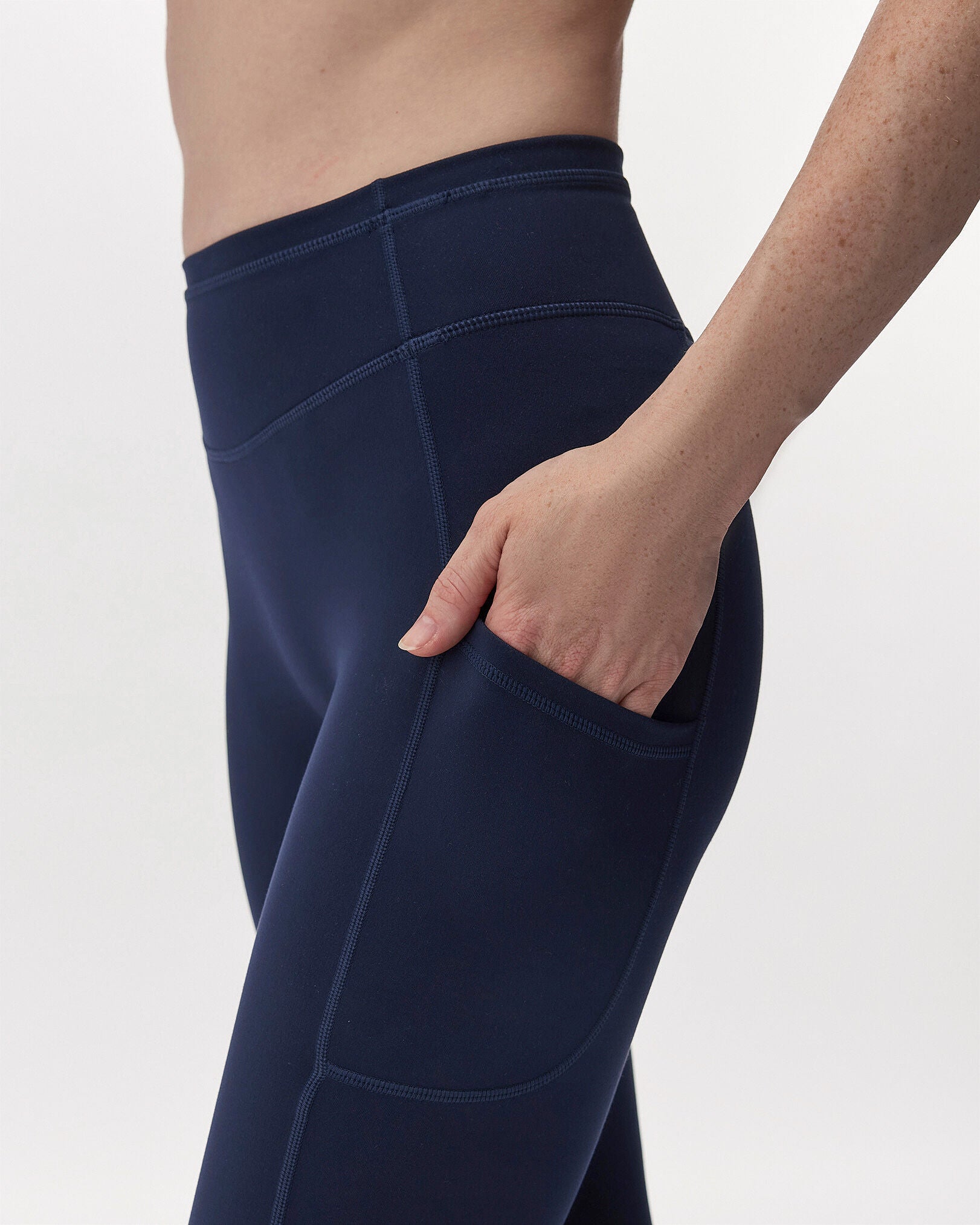 Active Knit Flare Legging