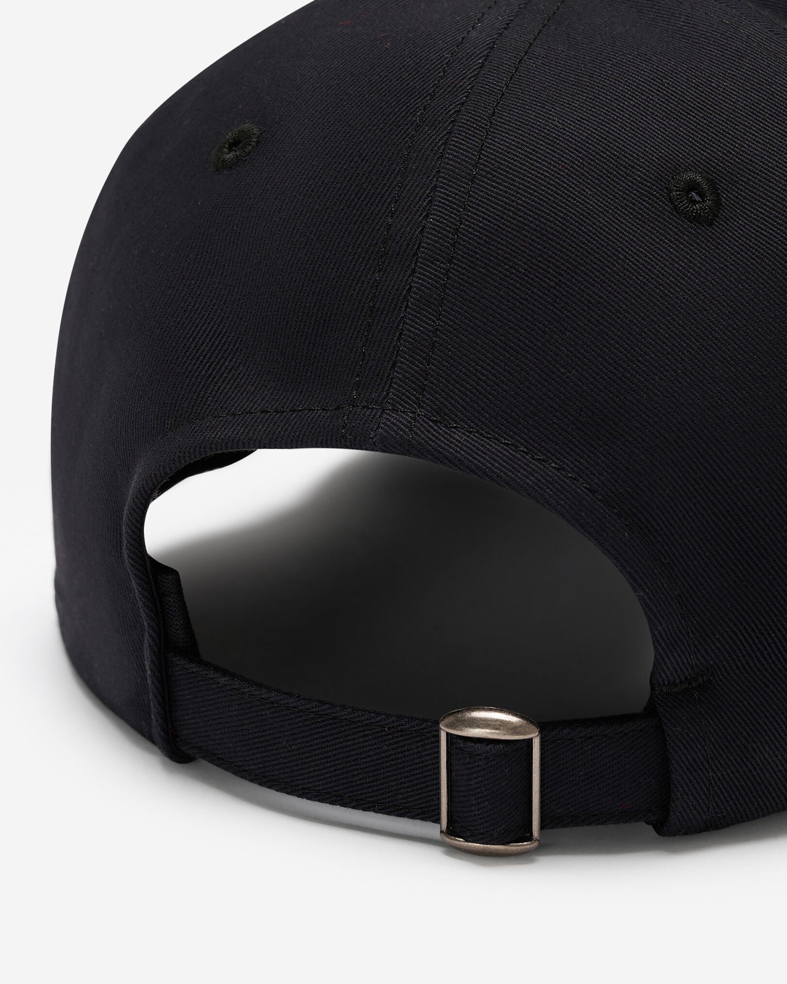 Roots Worldwide Cap Germany