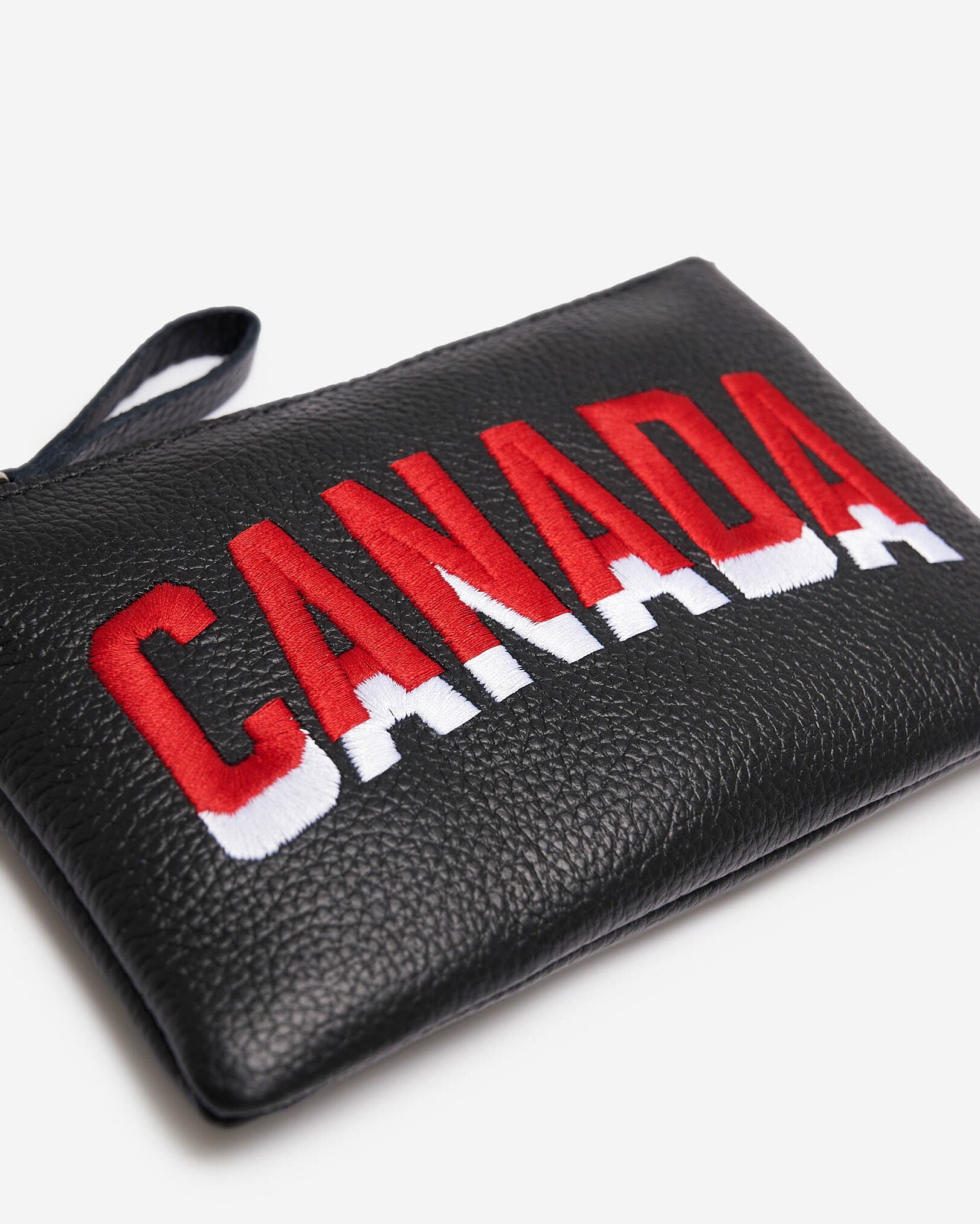 Roots Worldwide Pouch Canada